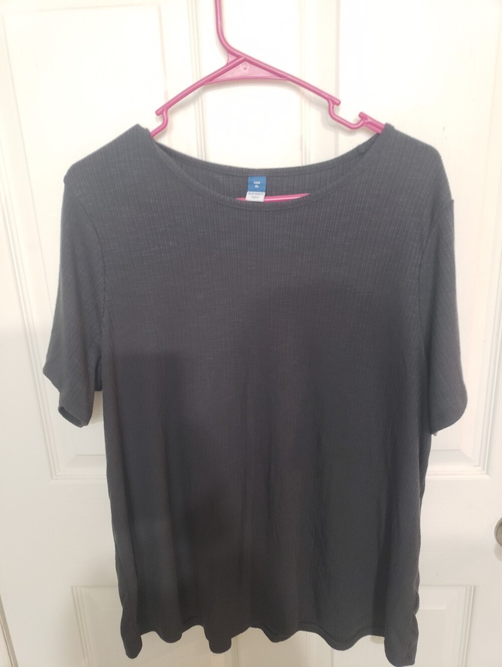 Old Navy Charcoal Ribbed Short-Sleeve Tee
